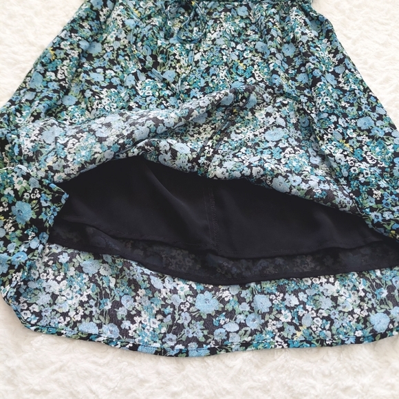 LOFT Blue Floral Tie Waist Sleeveless Dress- Size M - Picture 4 of 7